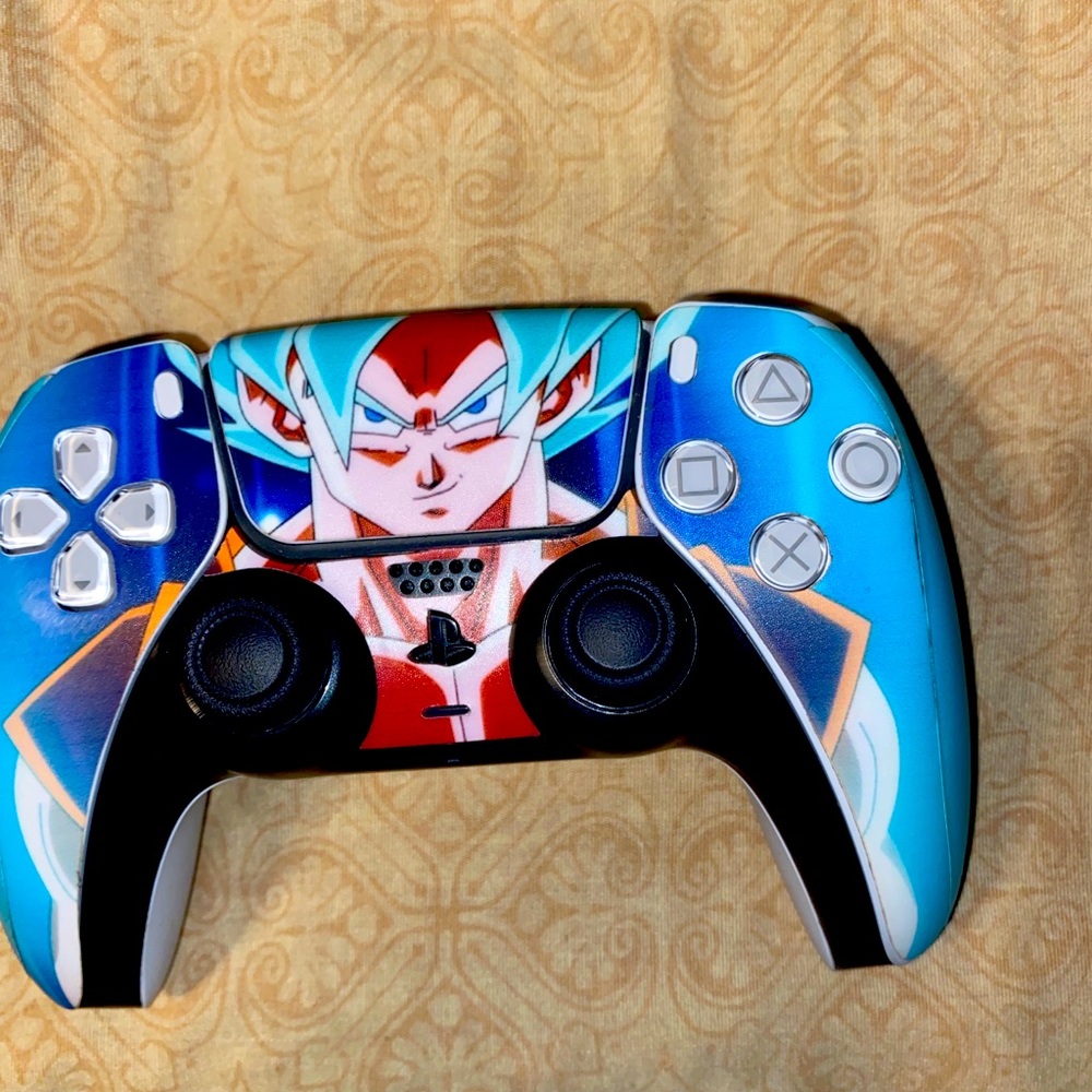 Customized PS5 controller GOKU SUPER SAIYAN BLUE
